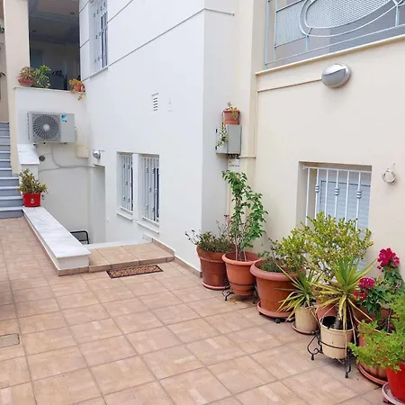 Dora's With Garden Lejlighed Volos